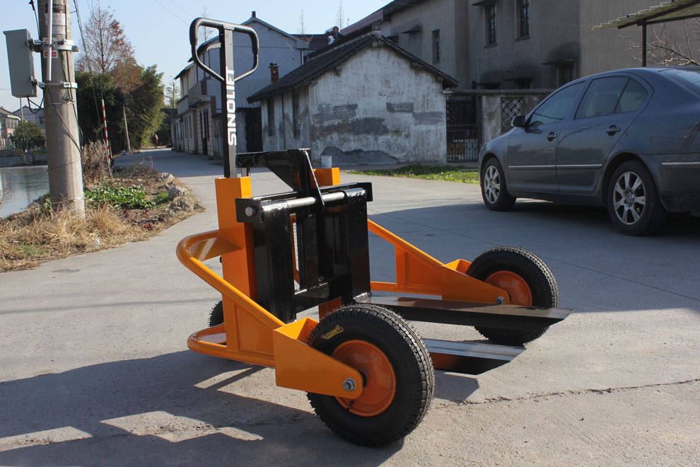 RTT rough terrain hand pallet truck